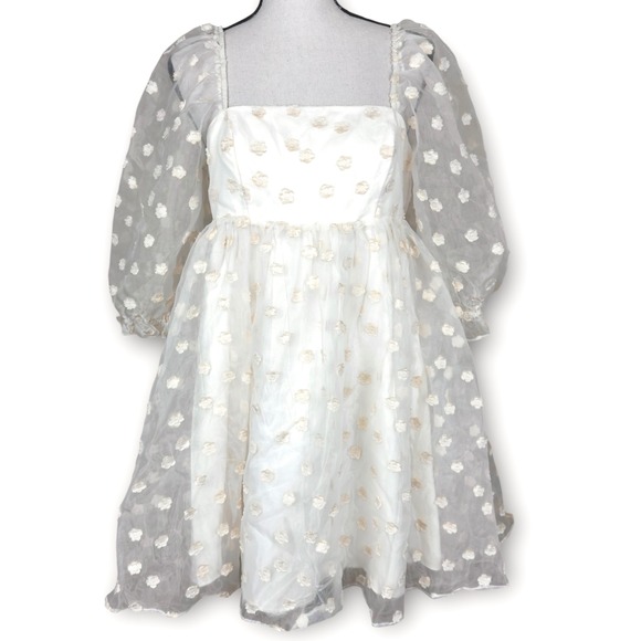 Storia 3-D Tiny Daisy Floral Baby Doll Mini Dress Small Puff Sleeve Romantic - Picture 2 of 10